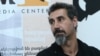 Лидер System of a Down заявил о поддержке сестер Хачатурян